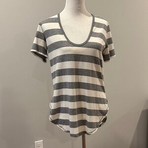 Lululemon Striped Scoop Neck Tee - Gray & Cream